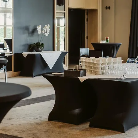 Hotel Serwir