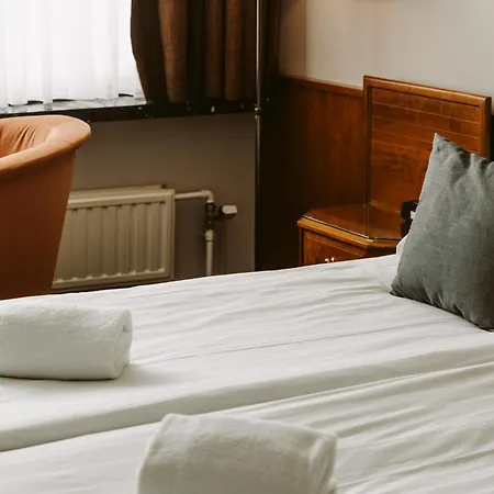 Hotel Serwir