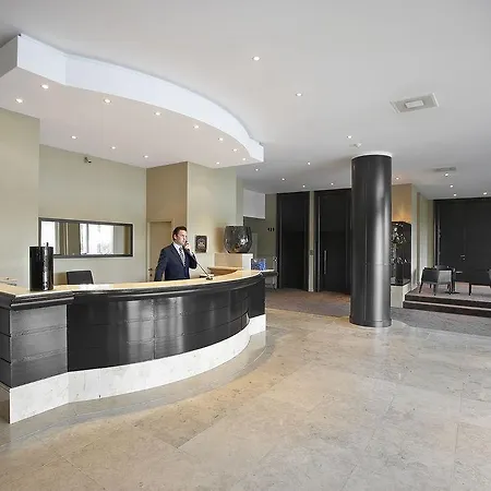 Serwir Hotel