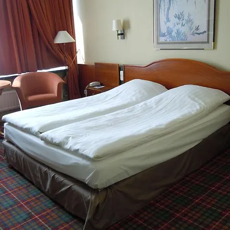 Serwir Hotel