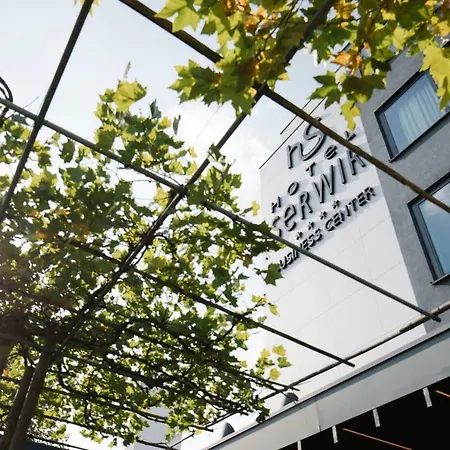 Hotel Serwir